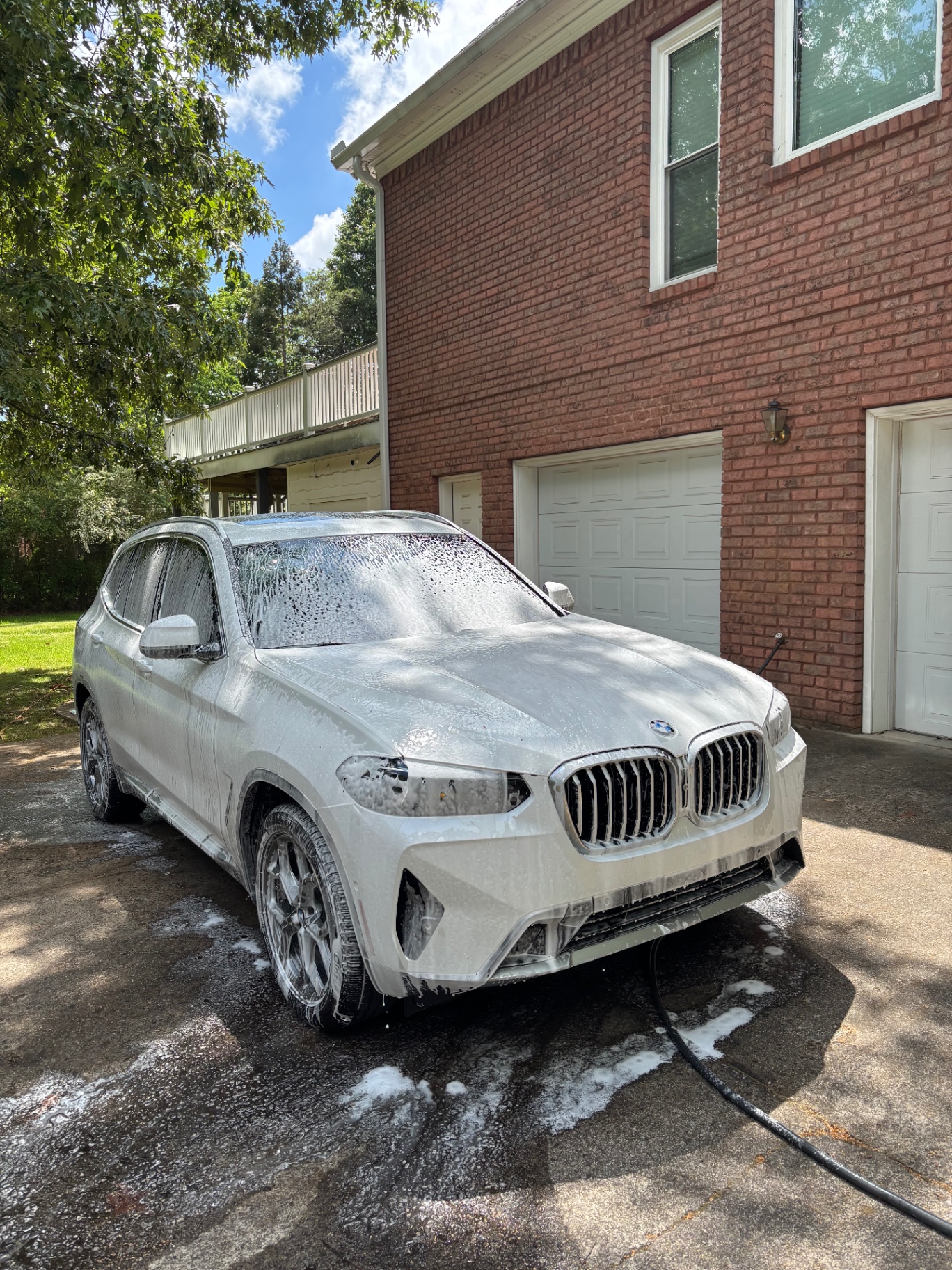 BMW X3 Foam Wash