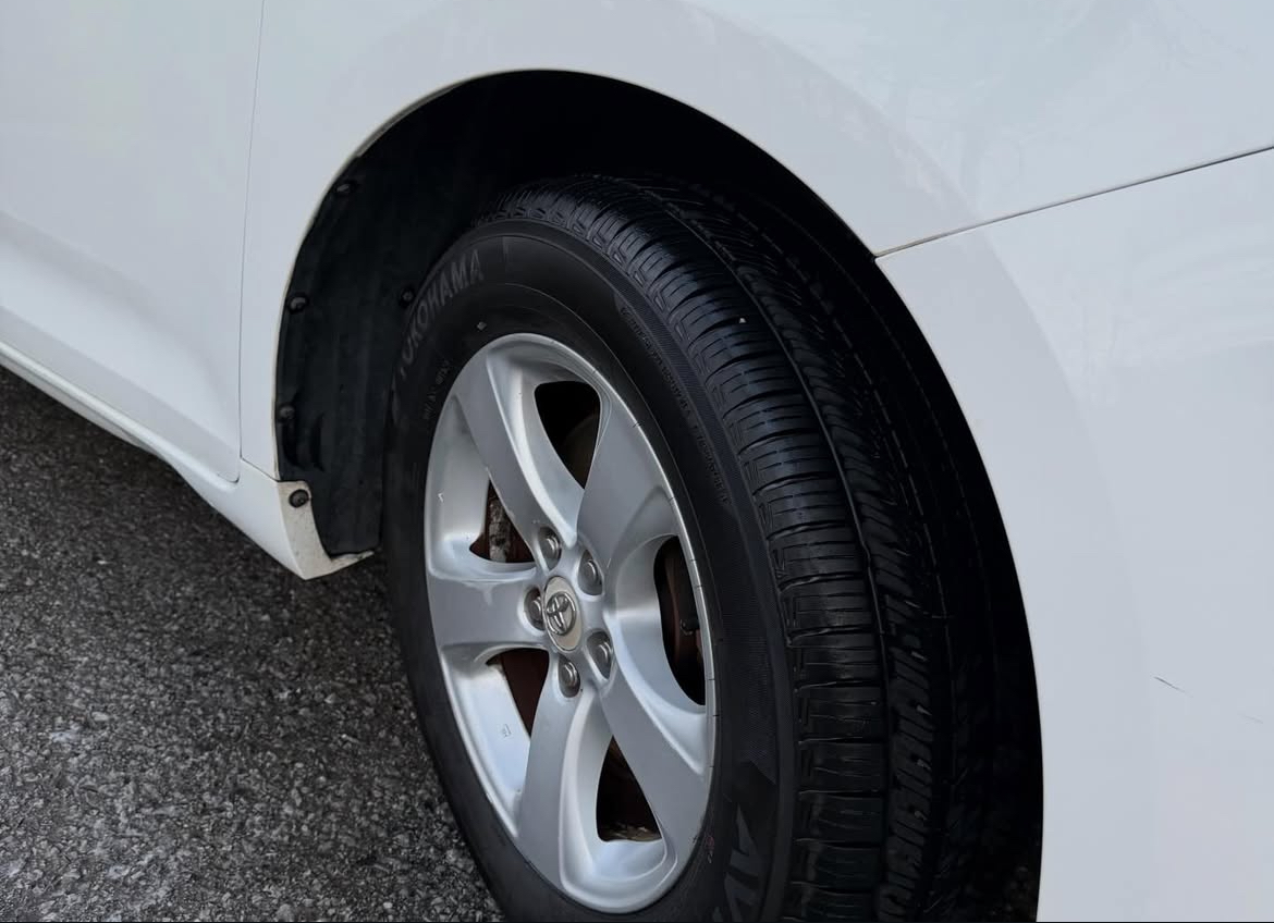 Wheel & Tire